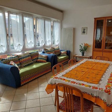 Eva House Apartment เบลลาโจ ภายนอก รูปภาพ