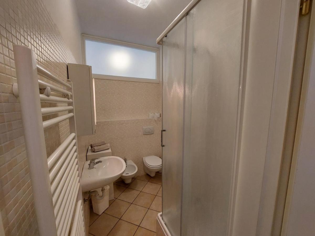 Eva House Apartment เบลลาโจ ภายนอก รูปภาพ