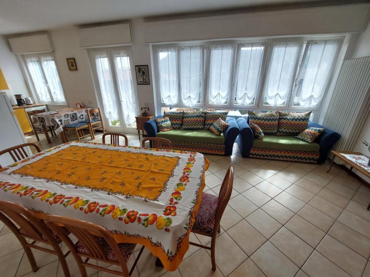 Eva House Apartment เบลลาโจ ภายนอก รูปภาพ